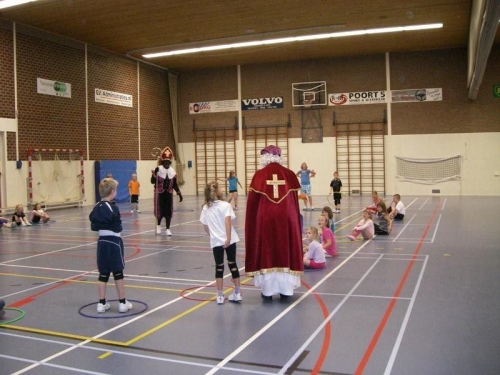 Sinterklaas bij de minis 2008